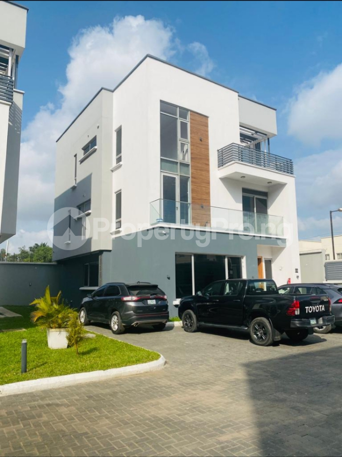 4 Bedroom House in Ikeja GRA Ikeja Lagos House for sale in ikeja