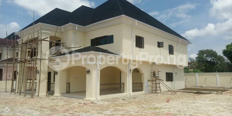 5 bedroom House for sale Located Off Port Harcourt Road, Owerri Owerri Imo