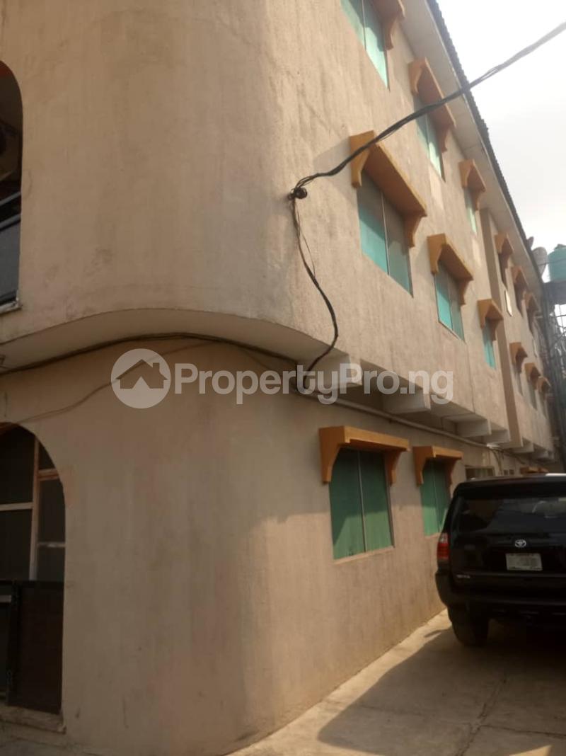 3 bedroom Flat / Apartment for rent Off Diya Road Gbagada Lagos Ifako-gbagada Gbagada Lagos