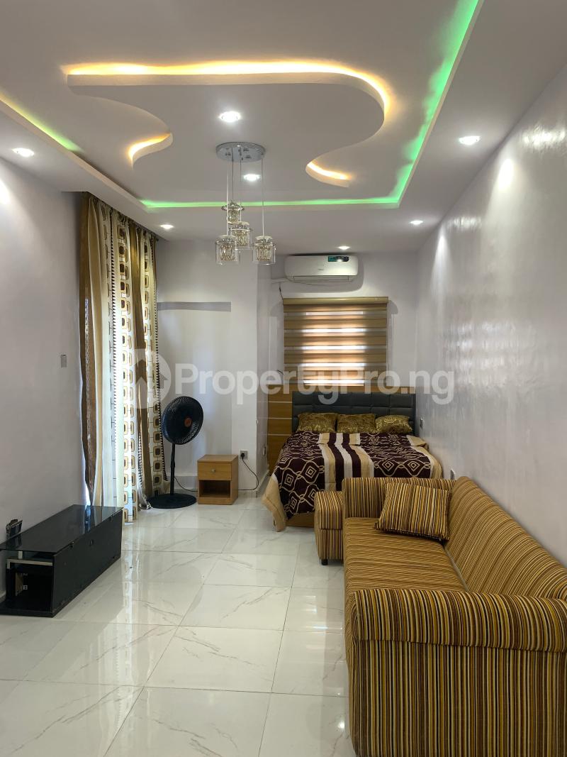 1 bedroom Flat / Apartment for shortlet Fola Agoro Yaba Lagos