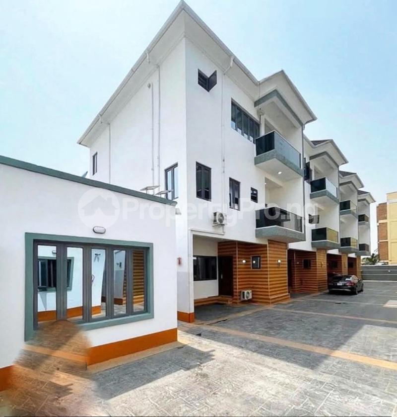 4 bedroom House for rent Ikate Lekki Lagos