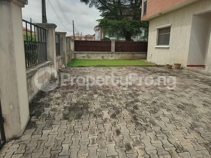 4 bedroom House for sale Crown Estate Sangotedo Ajah Lagos