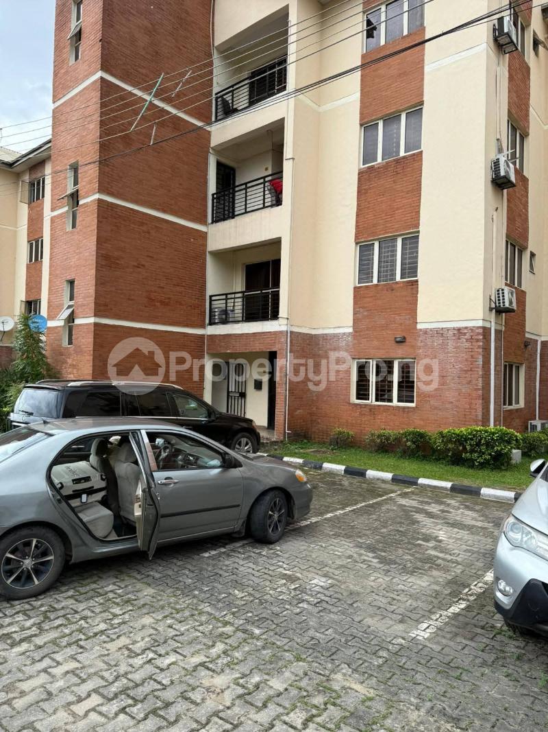 3 bedroom Flat / Apartment for sale Emeka Anyankwu Estate( Lagoshoms), Ikeja GRA Ikeja Lagos