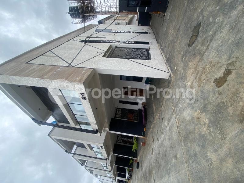 4 bedroom House for rent Gated Estate Ikota Lekki Lagos