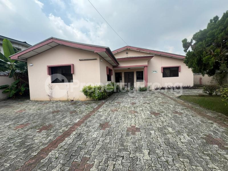4 bedroom House for sale In A Secured And Gated Environment Allen Avenue Ikeja Lagos