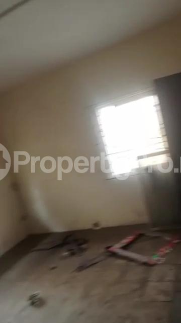5 bedroom Flat / Apartment for rent Off Eric Moore Road, Bode Surulere Lagos