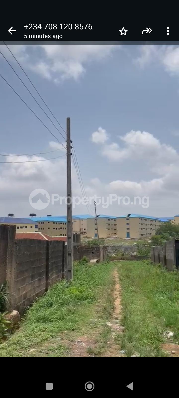 10 bedroom House for sale 5mins Away From Lead City University Ibadan Oyo