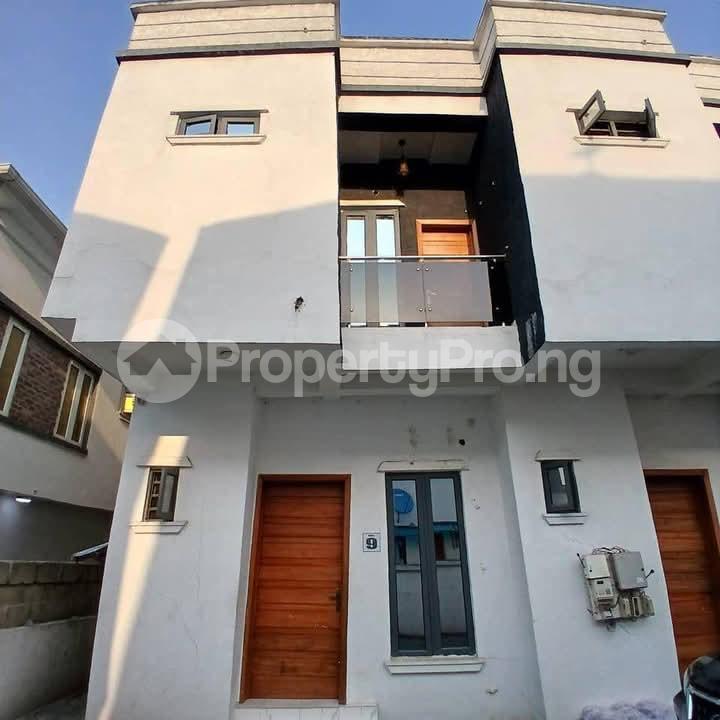 2 bedroom House for sale Ikota Lekki Lagos