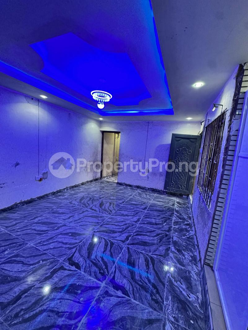 1 bedroom Flat / Apartment for rent Sholuyi Gbagada Lagos