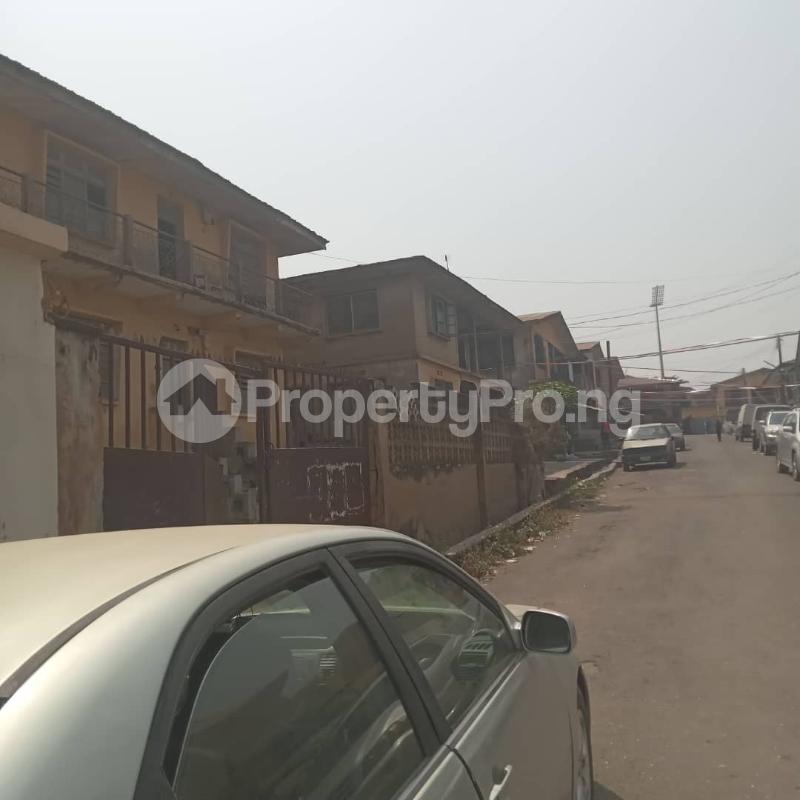 10 bedroom House for sale Oke ado Ibadan Oyo