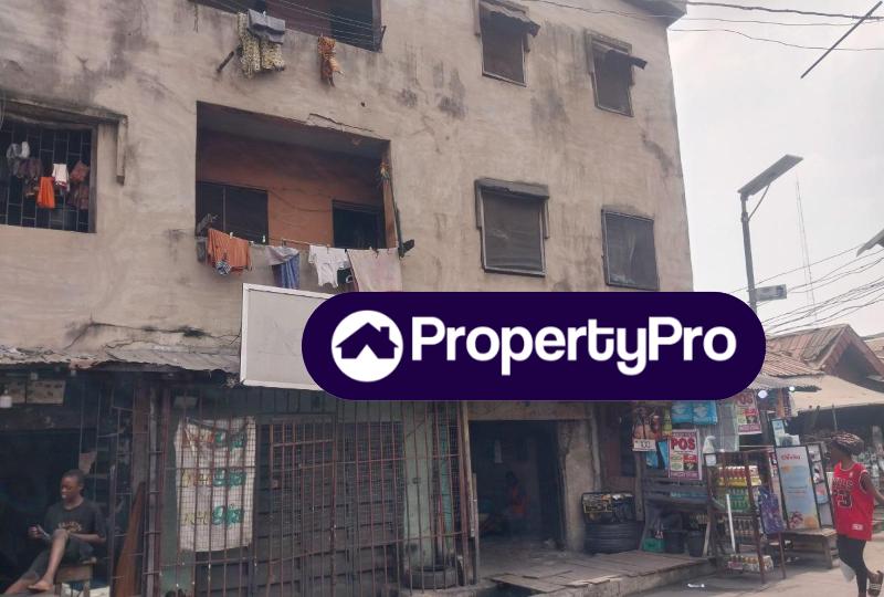 10 bedroom House for sale Iganmu, Orile, Lagos Agege Lagos
