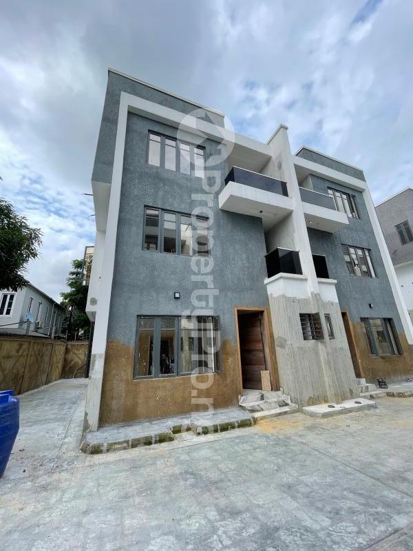 4 bedroom House for sale Okupe Estate Maryland Anthony Village Maryland Lagos