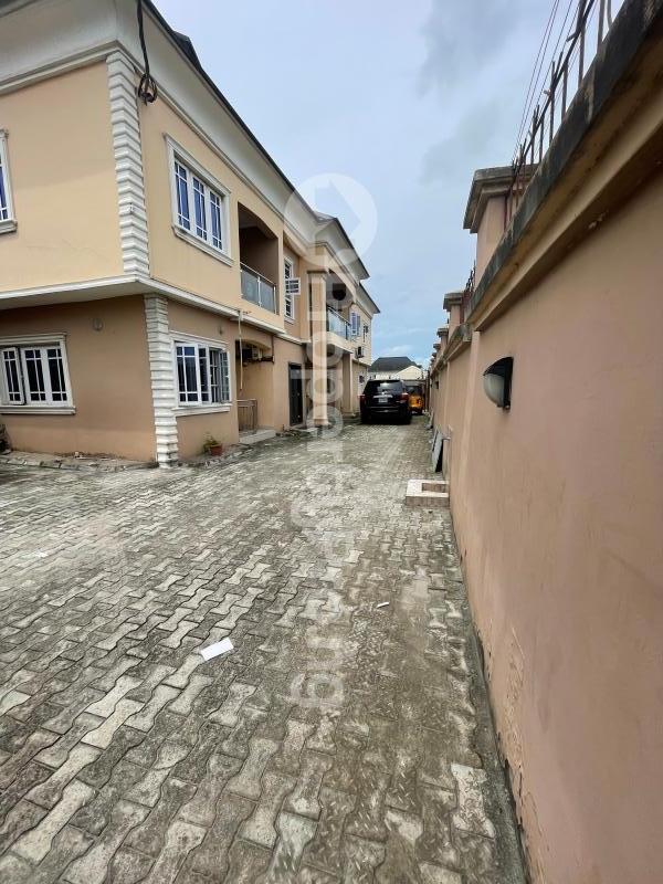 3 bedroom House for rent Along Mobil Road Ilaje Ajah Lagos