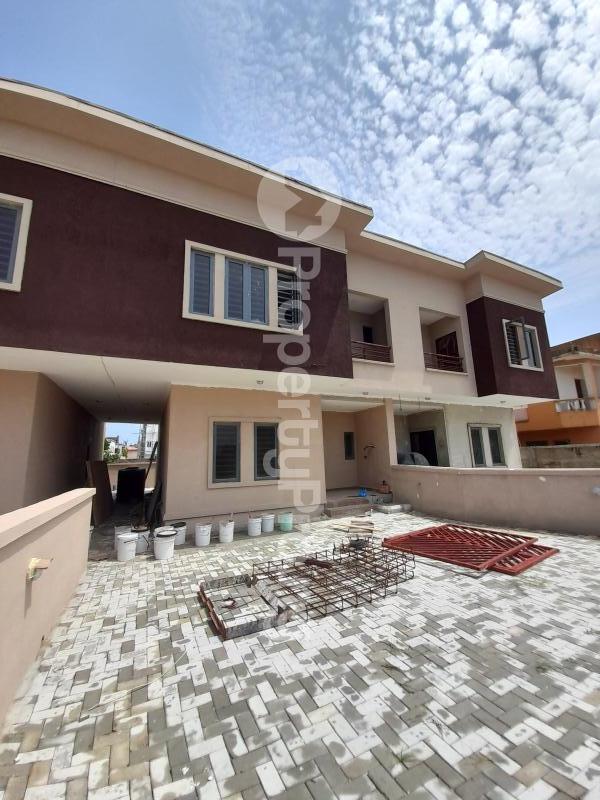 4 bedroom House for sale Ilaje, Lekki Lagos - 0