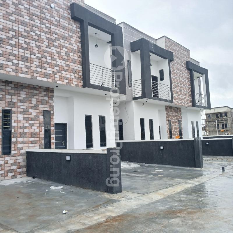 4 bedroom House for sale  Abraham adesanya estate Ajah Lagos