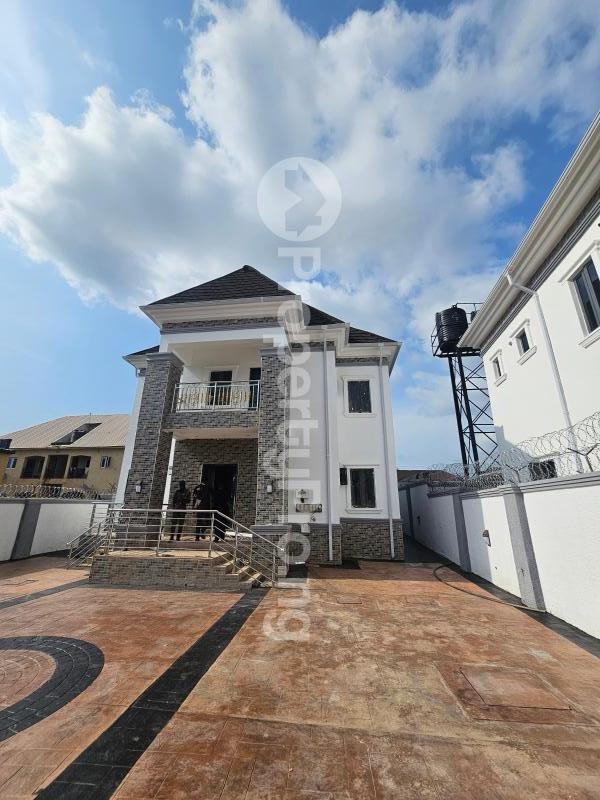 2 bedroom House for rent Along Von Garden Estate Road Lugbe Abuja