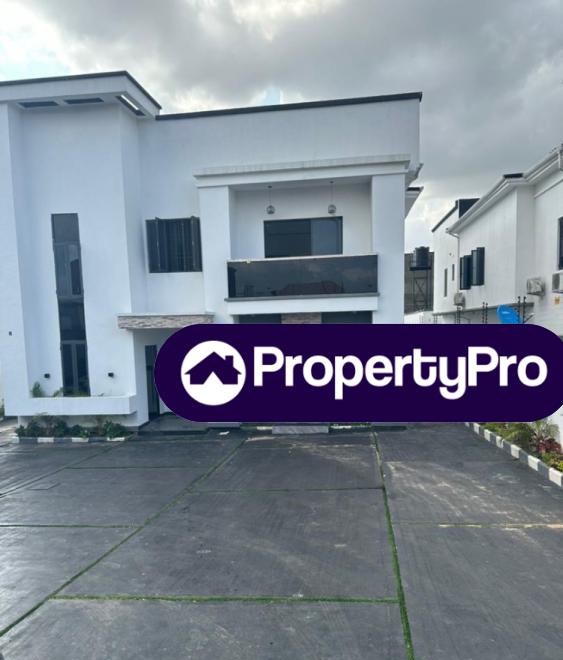 6 bedroom House for sale Guzape District, Guzape Abuja