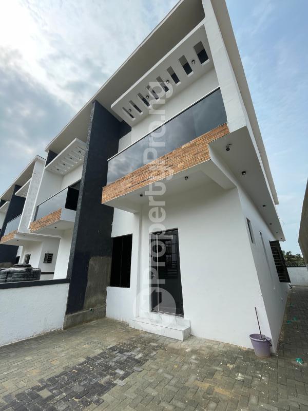 4 bedroom House for sale Abraham adesanya estate Ajah Lagos