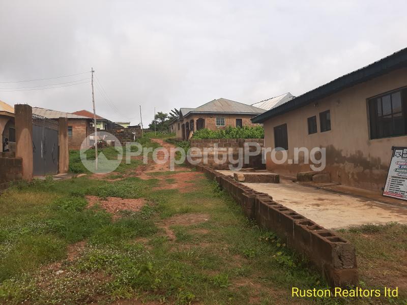 Land for sale Oloogbo Area, Ologuneru Ibadan Oyo