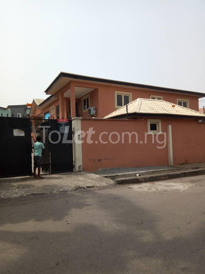2 bedroom Flat / Apartment for rent   Opebi Ikeja Lagos
