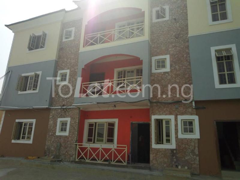 3 bedroom Flat / Apartment for rent 8, Ogunrijin Street, Ifako-gbagada Gbagada Lagos