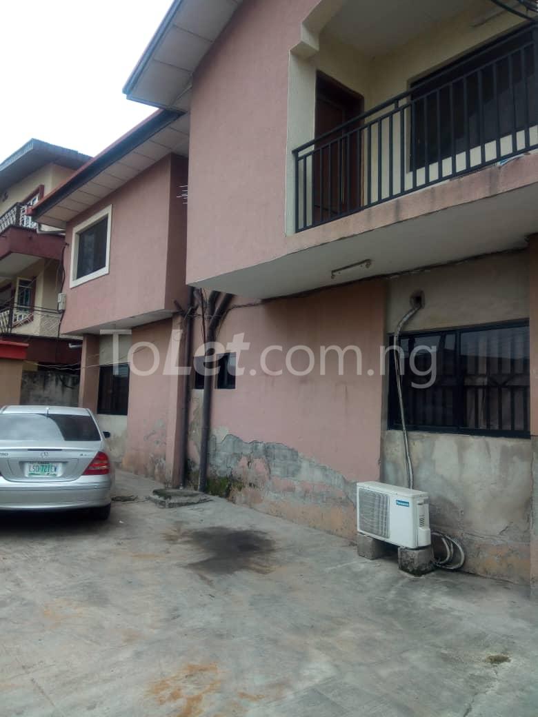 3 bedroom Flat / Apartment for rent   Obafemi Awolowo Way Ikeja Lagos