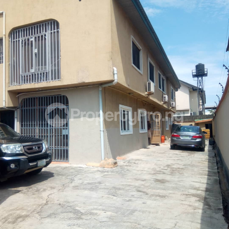 3 bedroom Flat / Apartment for rent Off Admiralty Way, Lekki Phase 1 Lekki Lagos