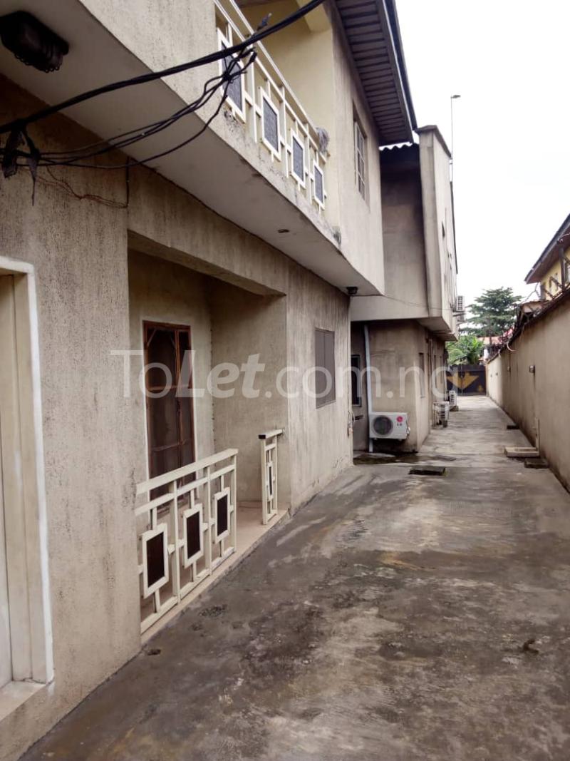 3 bedroom Flat / Apartment for rent   Magodo GRA Phase 2 Kosofe/Ikosi Lagos