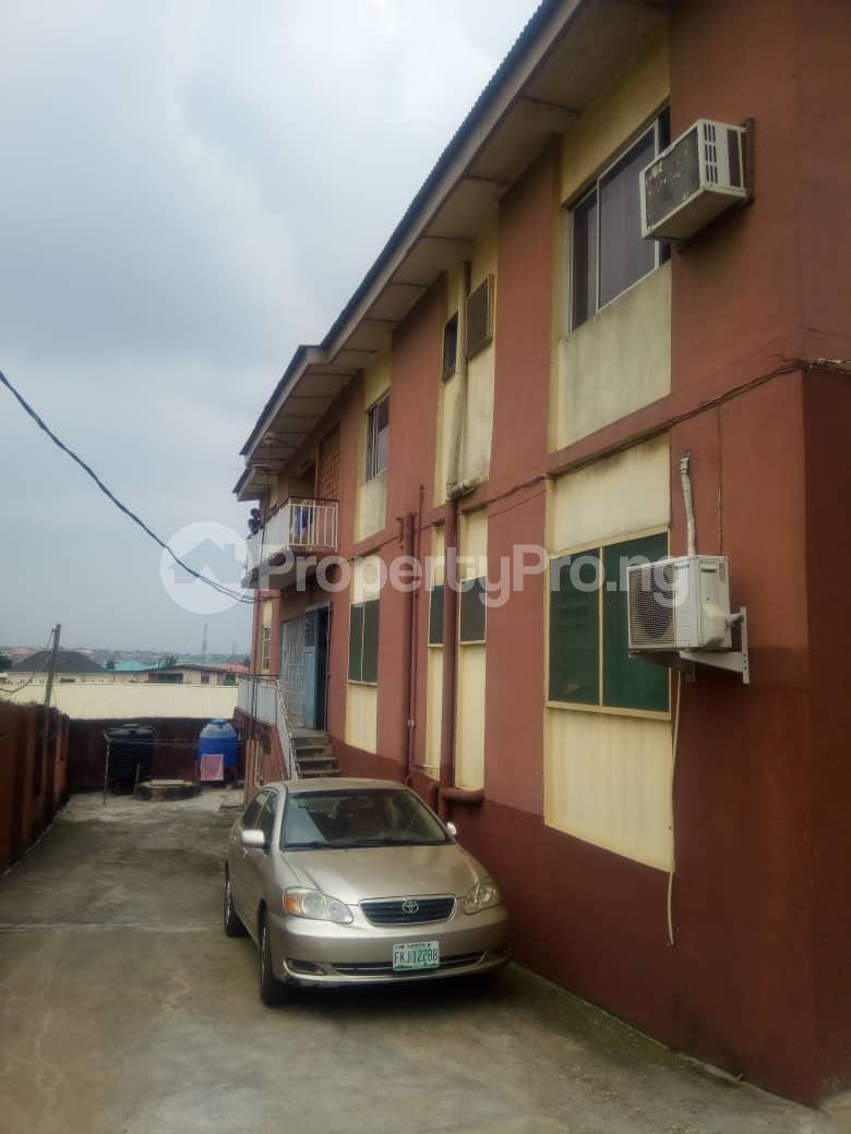 3 bedroom Flat / Apartment for rent   Ogba Bus-stop Ogba Lagos