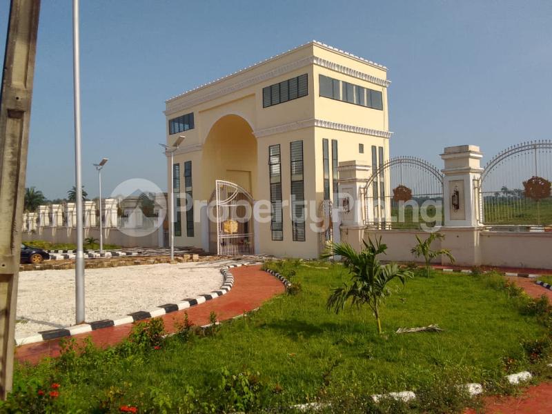 Land for sale Adron Buckingham Park And Garden Ede Osogbo Osun