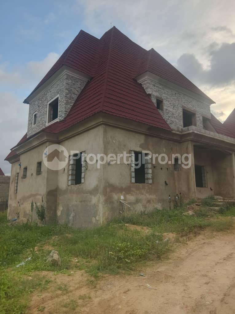 4 bedroom House for sale Along Von Garden Estate Road Lugbe Abuja