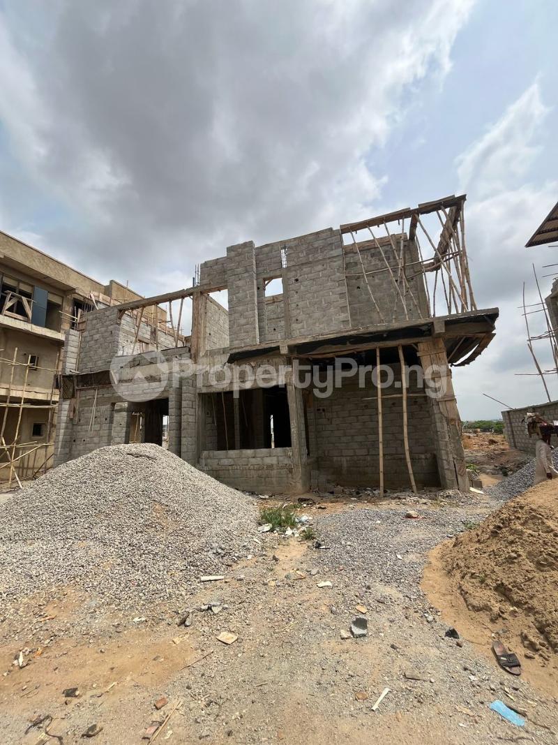 6 bedroom House for sale Gaduwa Abuja