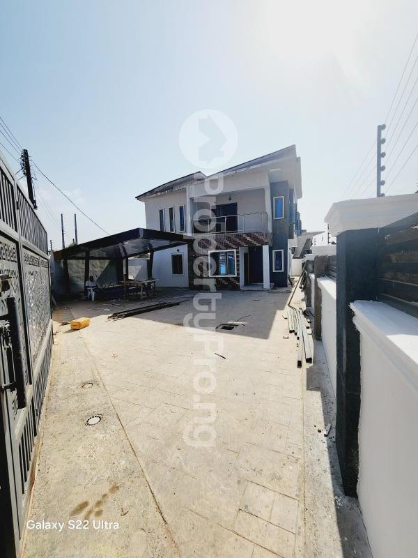 4 bedroom House for sale Purple Gate Estate Oluyole Estate Ibadan Oyo