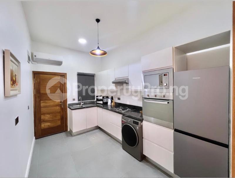 2 bedroom Flat / Apartment for shortlet Lekki Phase 1, Lekki Lekki Phase 1 Lekki Lagos - 11