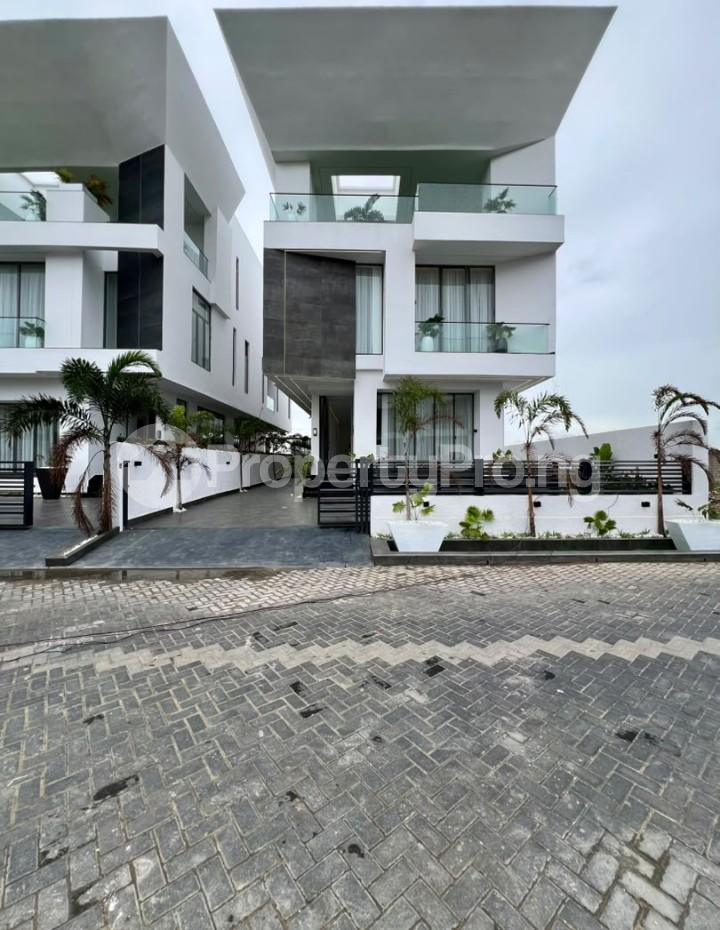 5 bedroom House for sale Osapa london Lekki Lagos