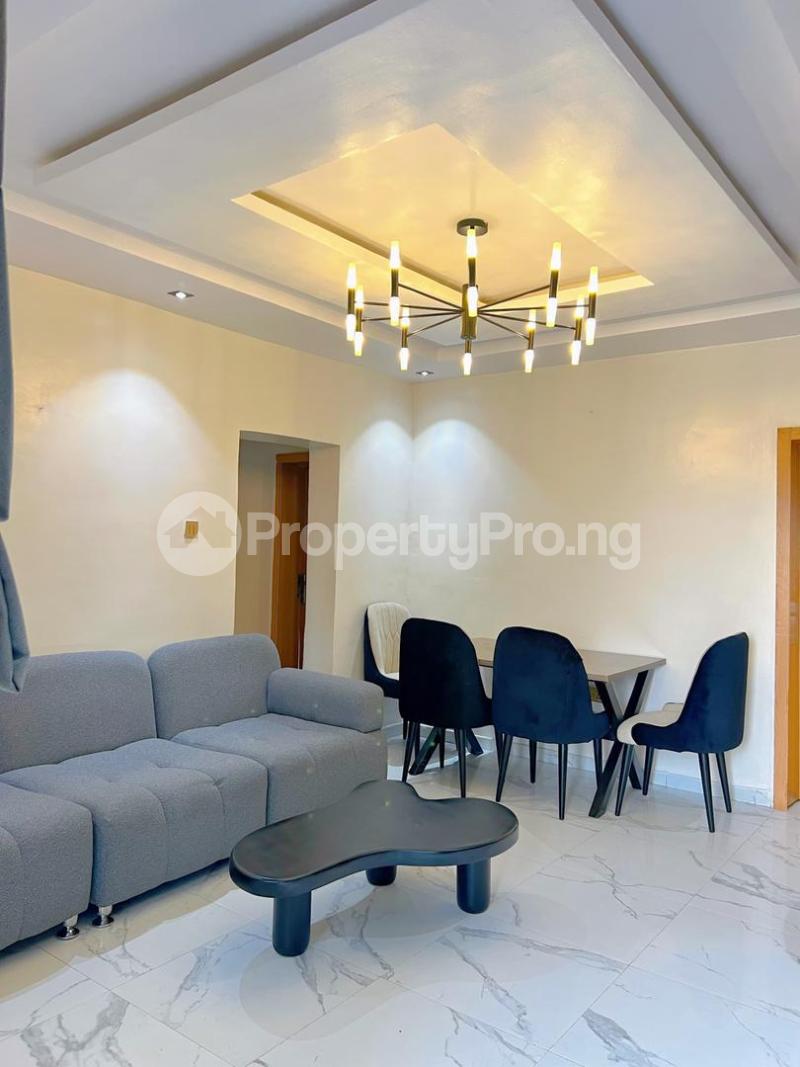 2 bedroom House for shortlet Arikewuyo, Ilupeju Onipanu Shomolu Lagos