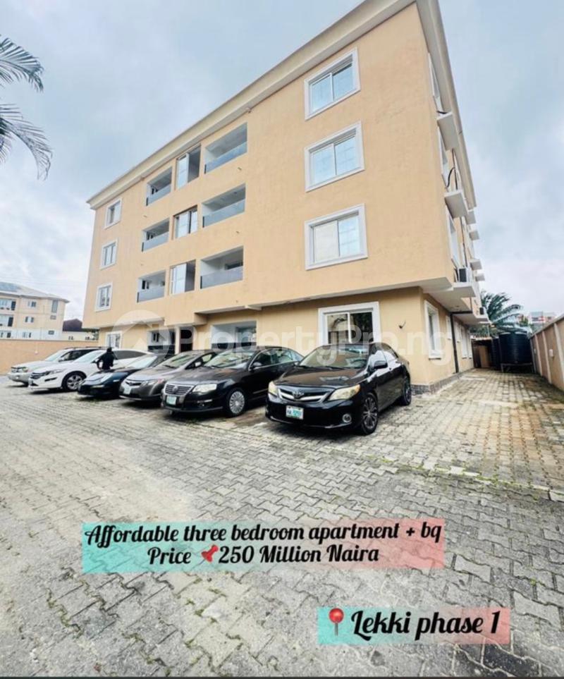 3 bedroom Flat / Apartment for sale Admiralty Way, Lekki Phase 1 Lekki Lagos