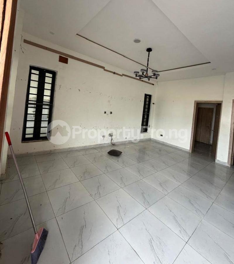 4 bedroom House for rent Ikota Lekki Lagos