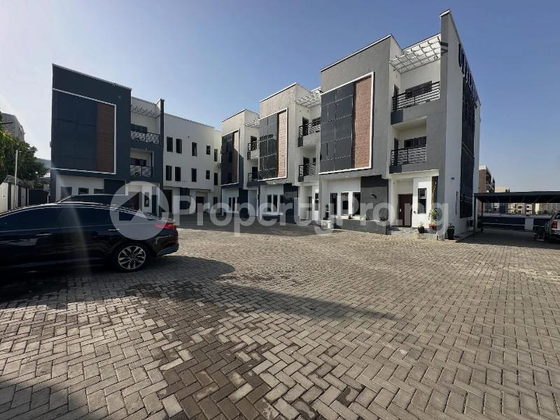 4 bedroom House for sale Wuye Abuja