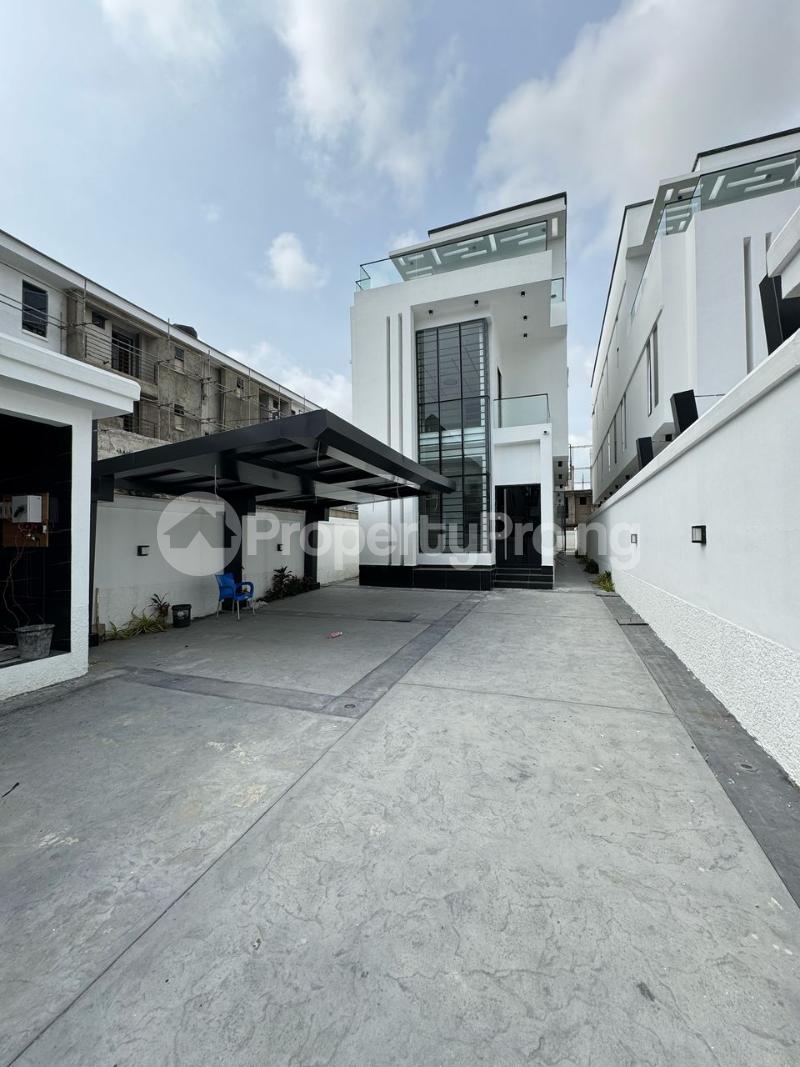 5 bedroom House for sale Osapa london Lekki Lagos