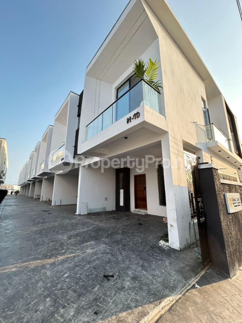 3 bedroom House for sale Ikota Lekki Lagos