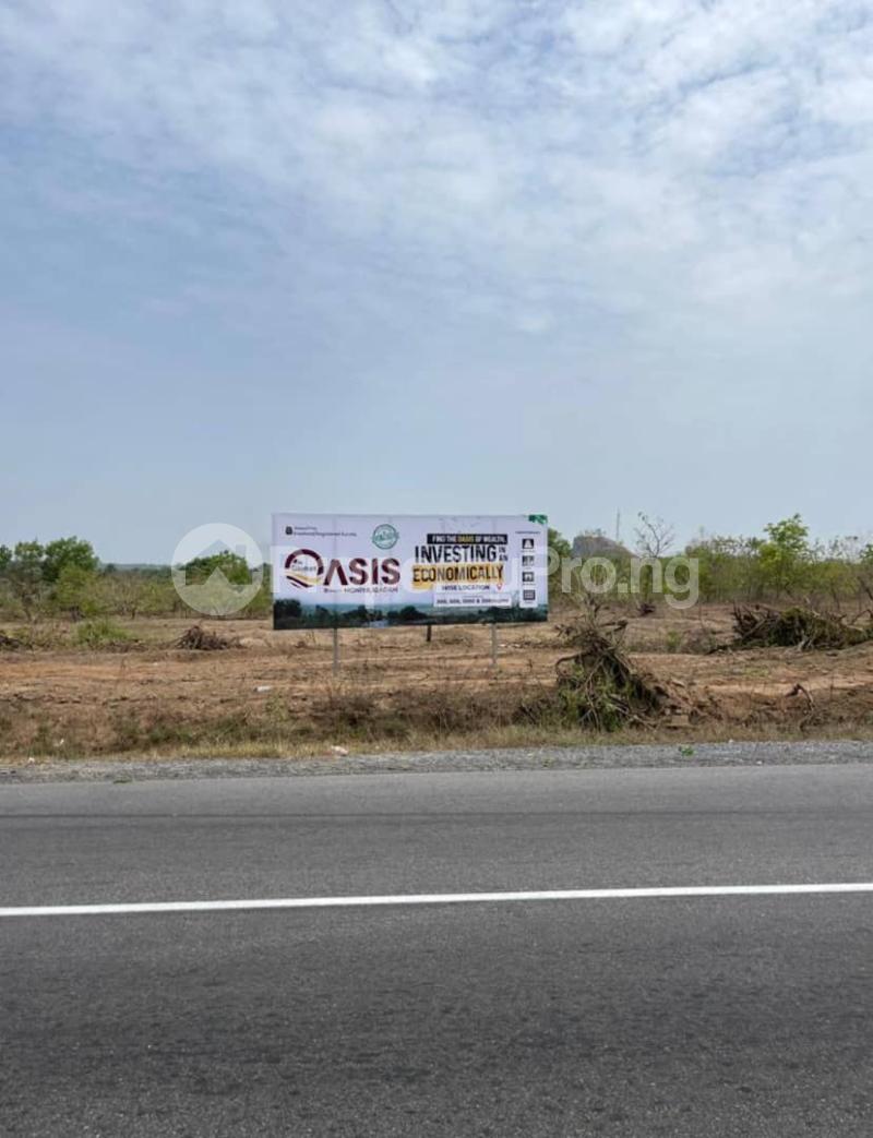 Land for sale Facing The Moniya Iseyin Express Road Moniya Ibadan Oyo - 0