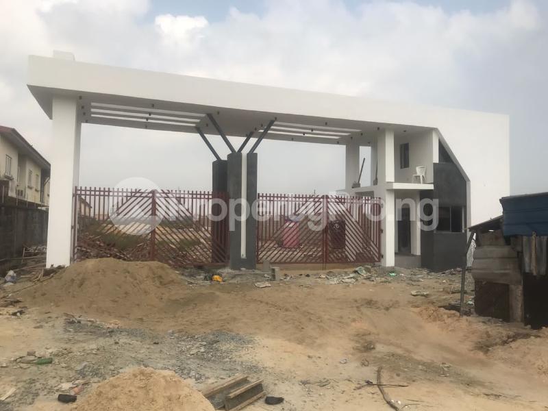 Land for sale Chevron Drive, Besides Northern Foreshore Estate. chevron Lekki Lagos