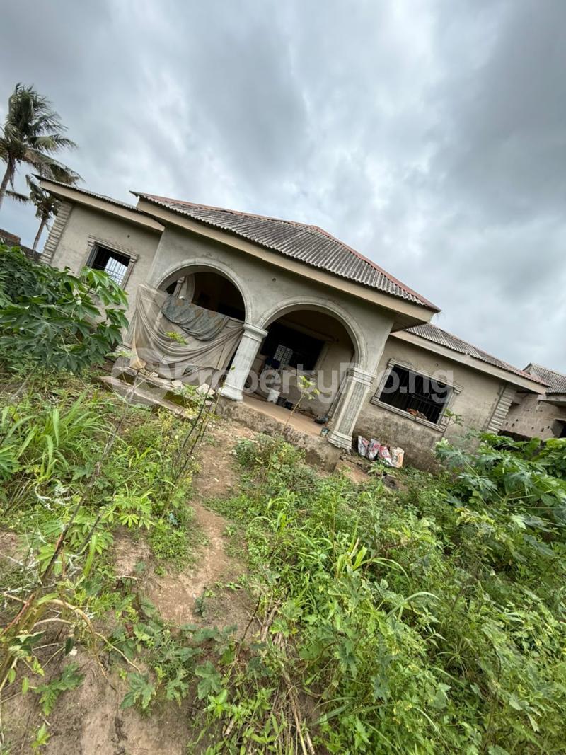 4 bedroom House for sale Off Isefun Road Ayobo Ipaja Lagos