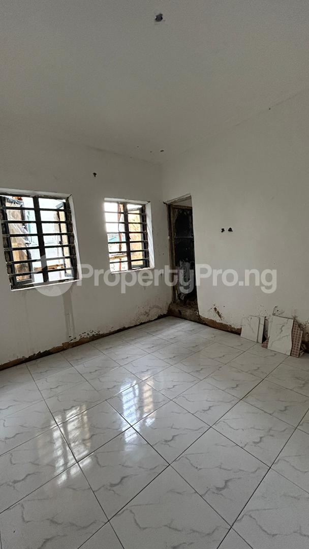 1 bedroom Flat / Apartment for sale Ojota Lagos - 0