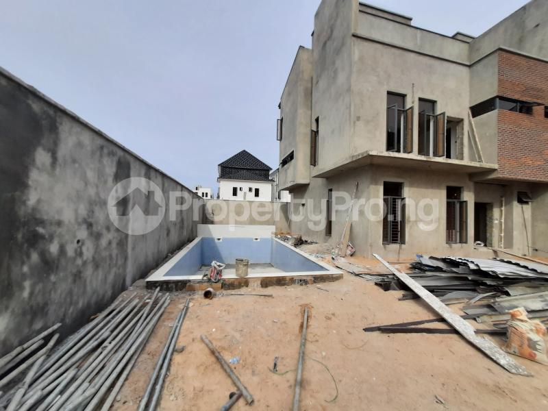 4 bedroom House for sale Kusenla Road/ Gbangbala Street Ikate Lekki Lagos