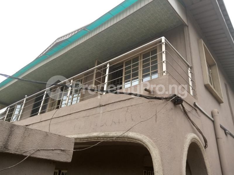 4 bedroom Flat / Apartment for rent Off Falolu Street Ogunlana Surulere Lagos