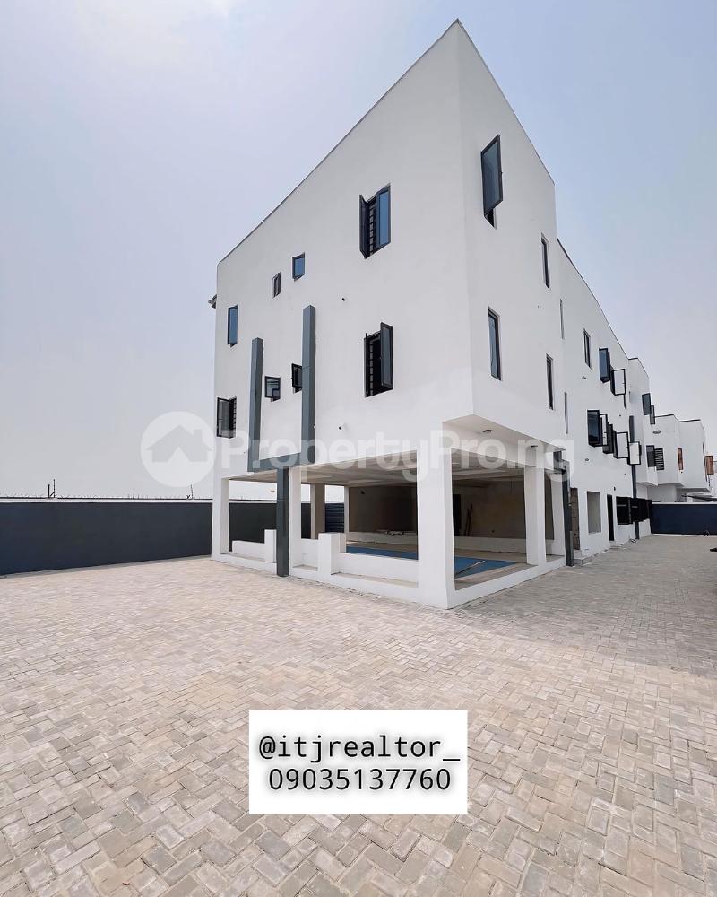 3 Bedroom House in chevron Lekki Lagos House for sale in lekki