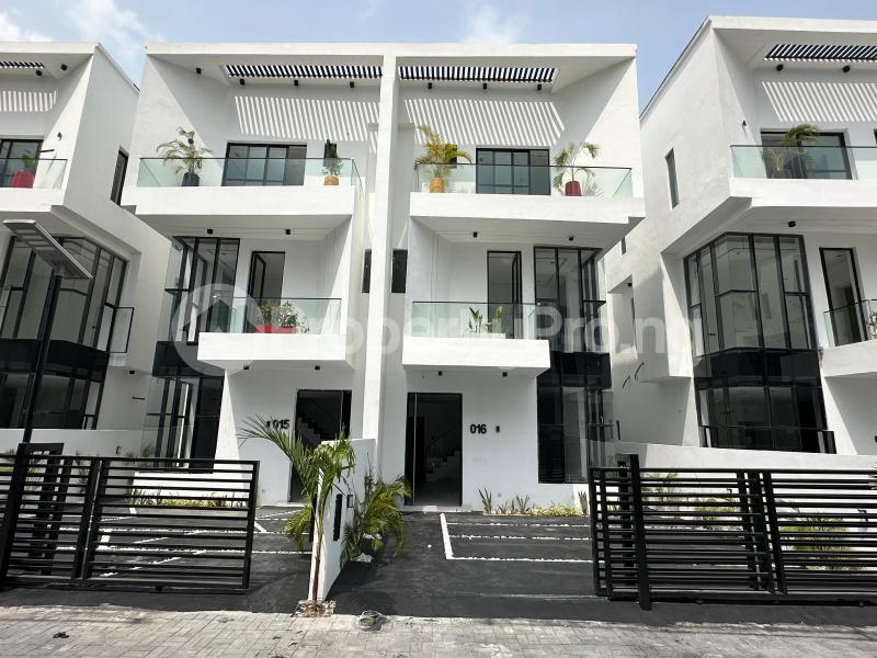 4 bedroom House for sale Orchid Road Chevron Toll Gate Lekki Lagos
