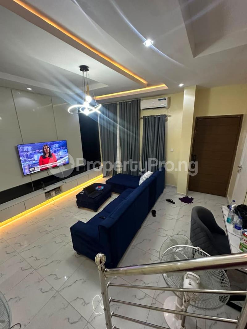 2 bedroom House for rent Chevron Lekki Lagos